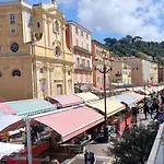 Large 2br Sunny 20 Meter Terrace Parking Shops