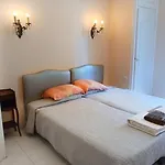 Large 2br Sunny 20 Meter Terrace Parking Shops Apartment