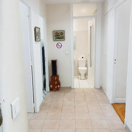 Large 2br Sunny 20 Meter Terrace Parking Shops Daire Nice