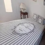 Large 2br Sunny 20 Meter Terrace Parking Shops