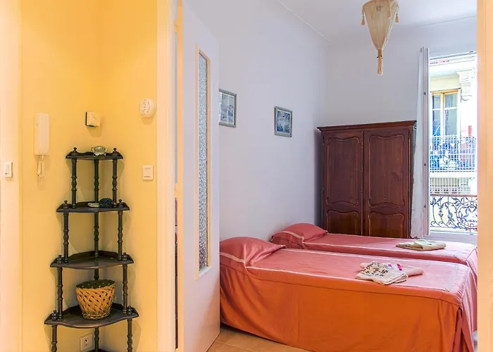 Apartmán Large 2br Sunny 20 Meter Terrace Parking Shops Nice