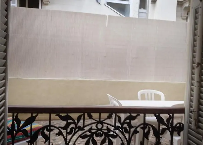 Apartmán Large 2br Sunny 20 Meter Terrace Parking Shops Nice