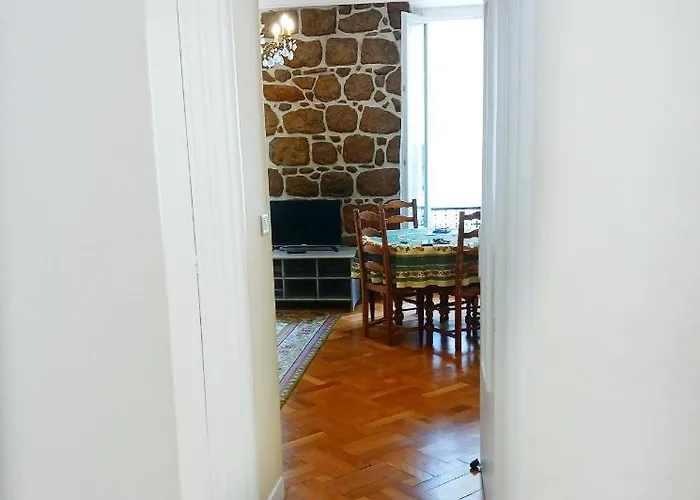 Apartamento Large 2br Sunny 20 Meter Terrace Parking Shops