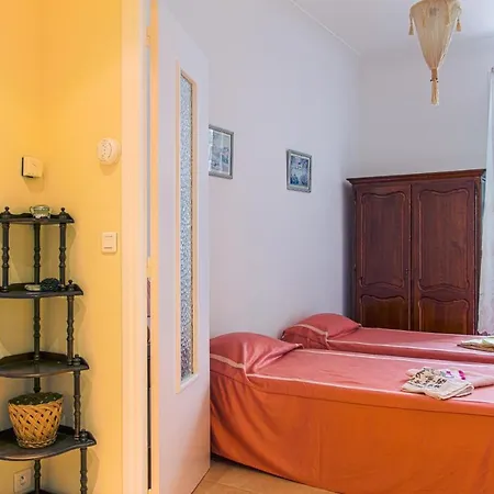 Apartment Large 2br Sunny 20 Meter Terrace Parking Shops Nice