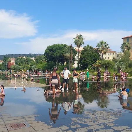 Large 2br Sunny 20 Meter Terrace Parking Shops Apartment *